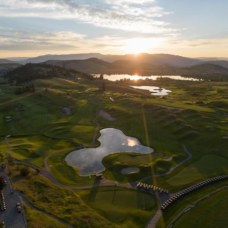 Predator Ridge Resort Вeрнoн Екстериор снимка